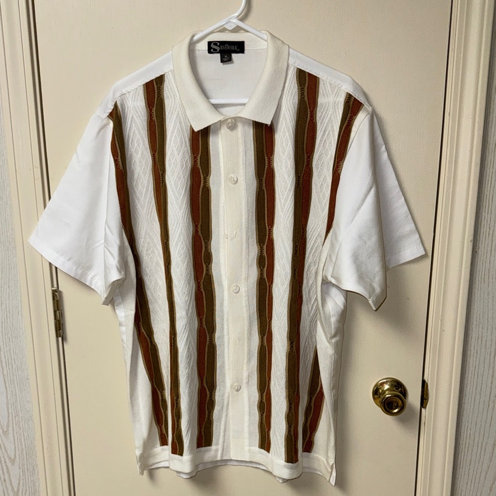 SILVERSILK Men's Knit in the front shirt with White and Brown Stripes